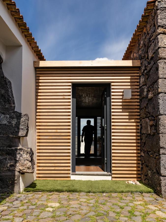 Portas Do Ilheu *